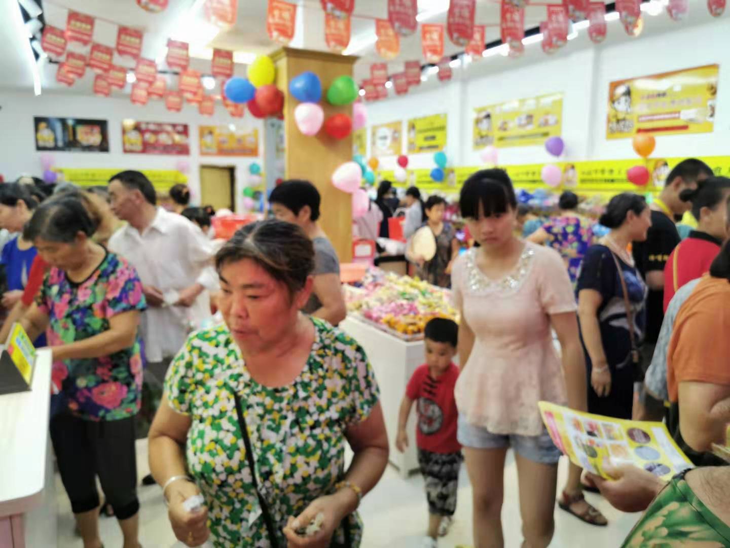 零食店加盟需要注意的事項(xiàng)有哪些？