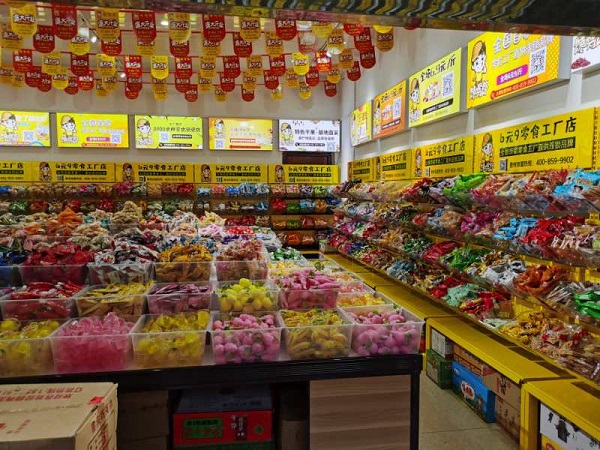 二線城市開(kāi)饞嘴郎6.9元小零食店賺錢(qián)嗎？